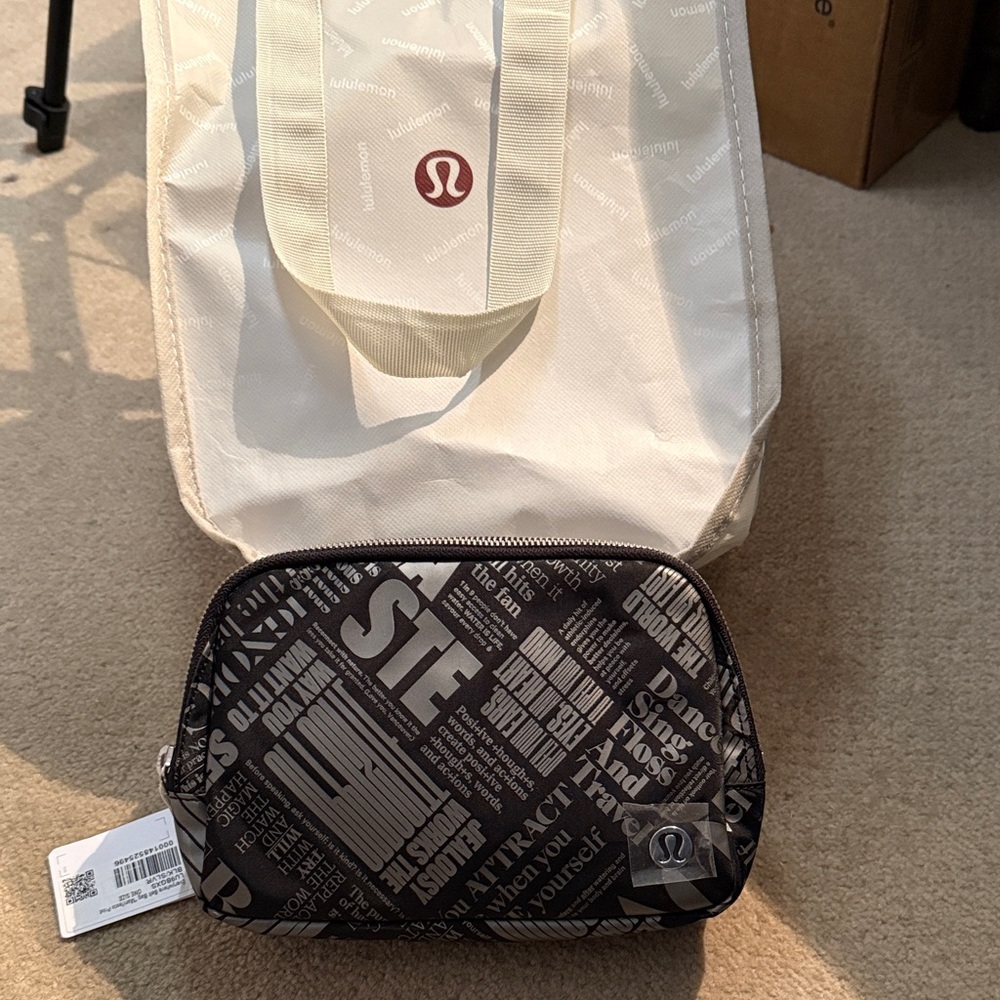 Lululemon Everywhere Belt Bag Manifesto Print Black Pouch